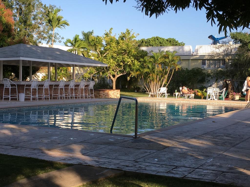 Апартаменты Beryls At Seawind On The Bay , Montego Bay , Jamaica Экстерьер фото